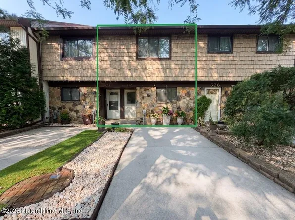 376 Rolling Hill Grn, Staten Island, NY 10312