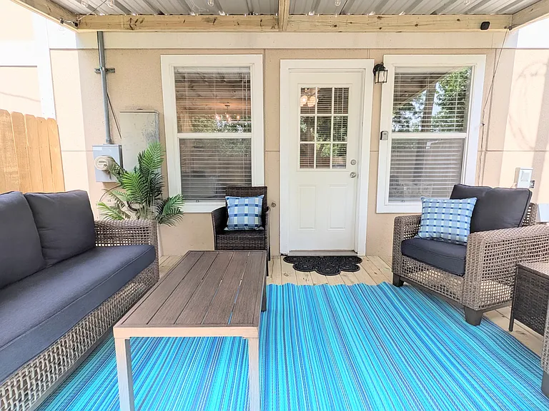 523 Solomon Ln — Photo 64