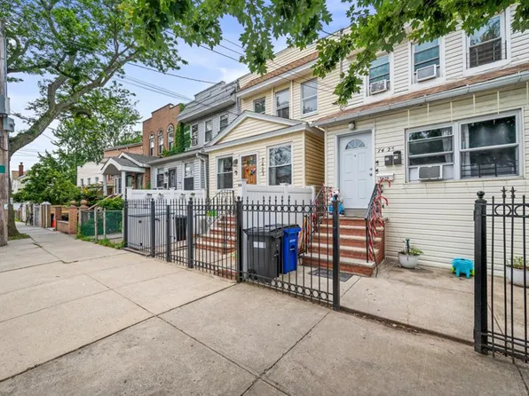 74-25 93rd Avenue image 3 of 22