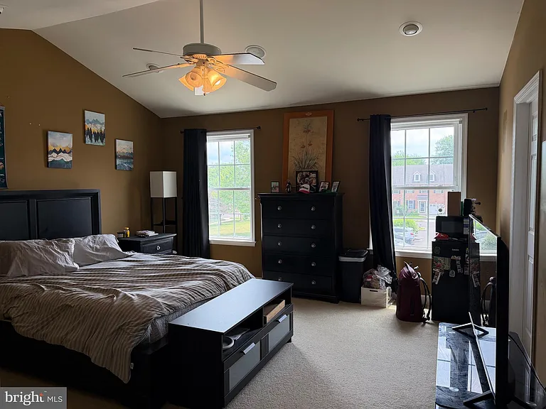 2735 Keebler Ct — Photo 19
