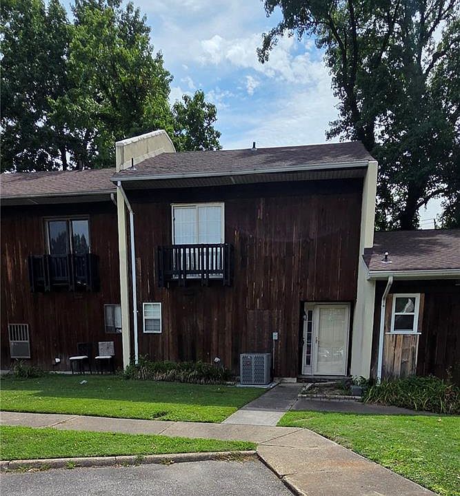 1st image of 1451 E Tanners Creek Dr