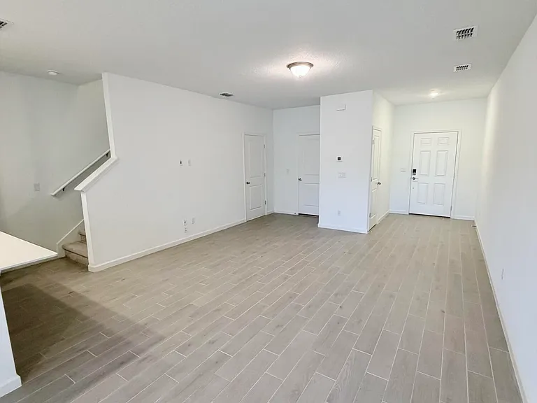 2113 Windward Cay Ln — Photo 14