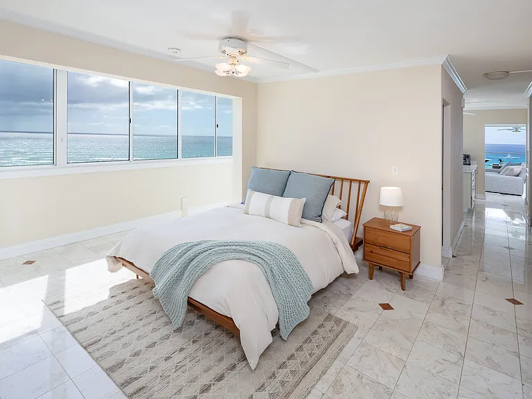 3065 Kalakaua Ave #Penthouse 1 — Photo 3