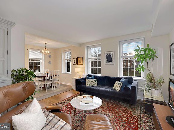 4th image of 3911 Langley Ct NW APT C561