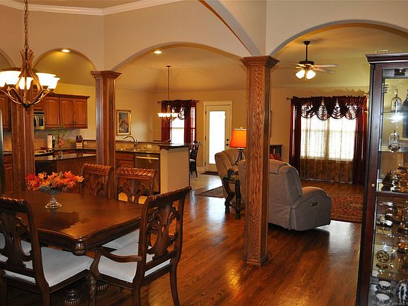 5th image of 5106 E Dallas Pl