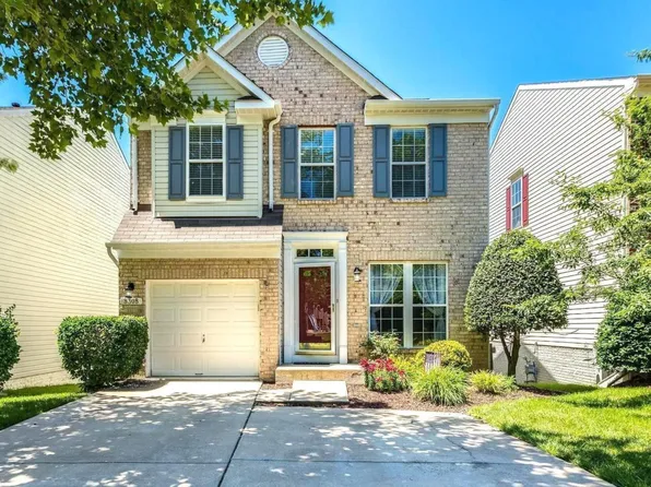 8308 Lyndhurst St, Laurel, MD 20724