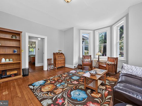 5th image of 222 S Union St