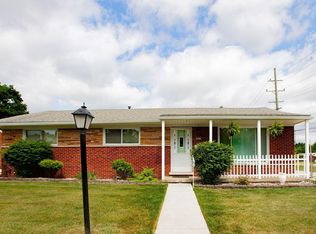 36312 Grandon St, Livonia, MI 48150