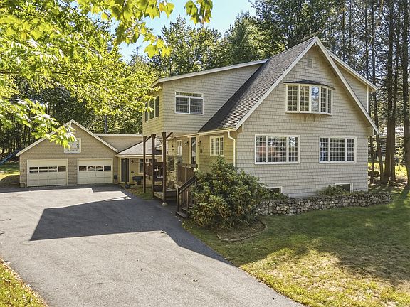 2nd image of 152 Hearthside Road