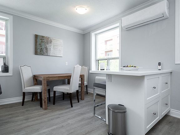 5th image of 335 Melvin Ave #208