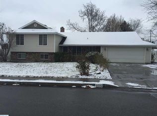 605 S Zinser St, Kennewick, WA 99336