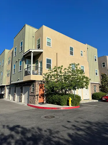 4951 Laurel #A Photo 1