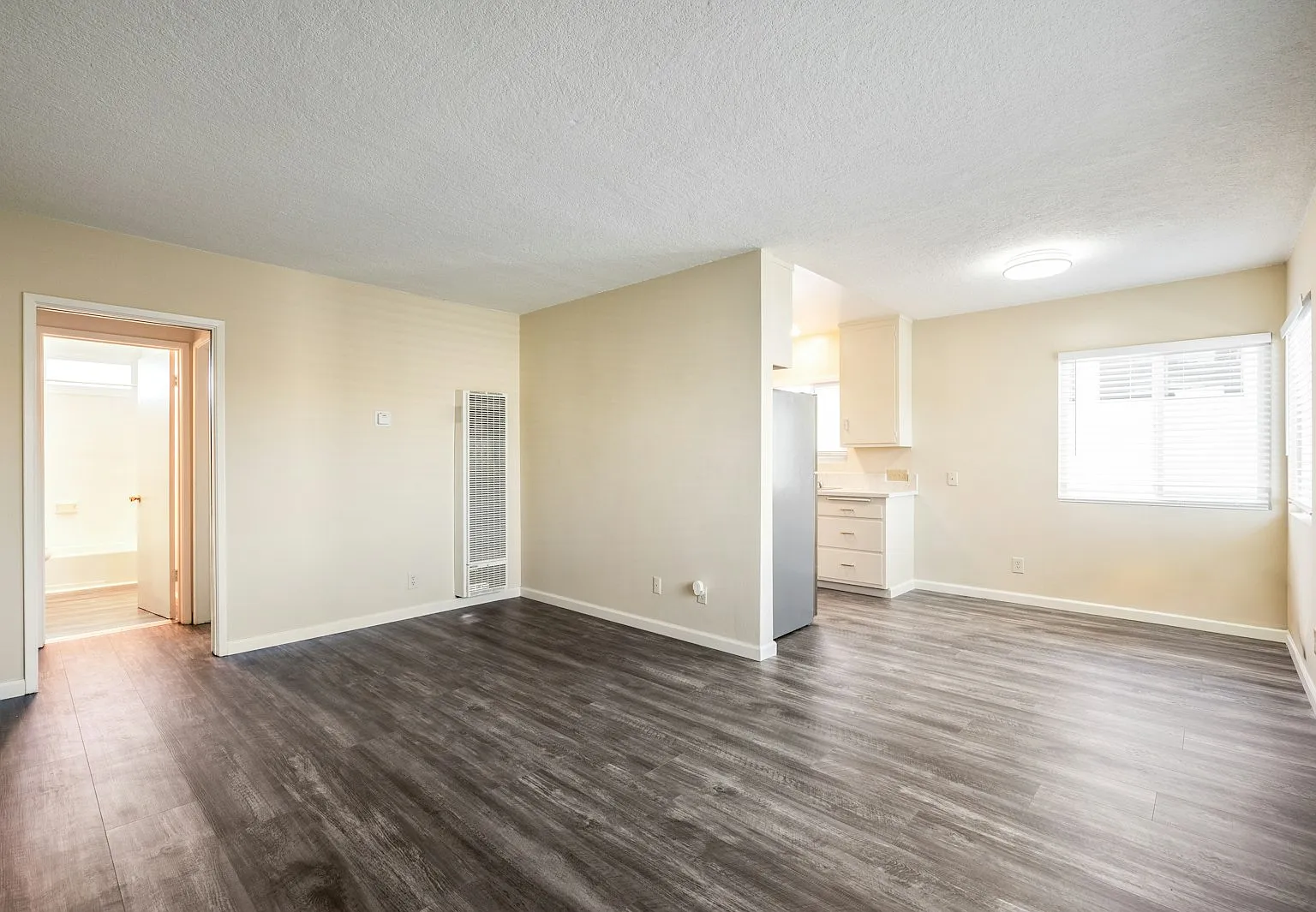 717 South Meyler Street, Unit #B — Photo 4