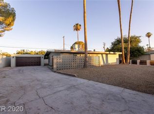 3334 Seminole Cir, Las Vegas, NV 89169