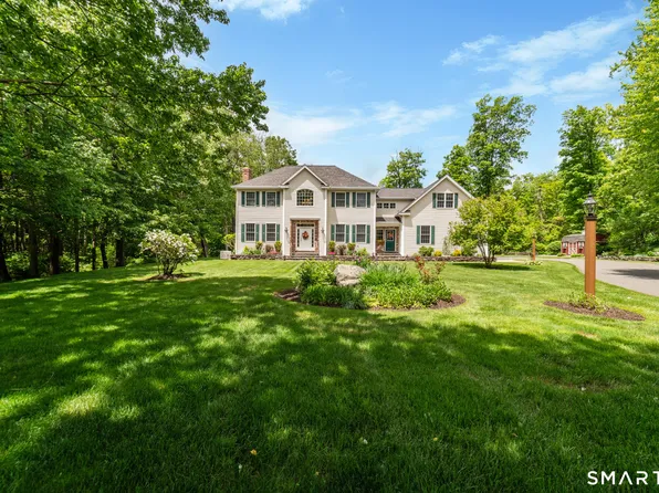 117 Chippenwood Lane, Bristol, CT 06010