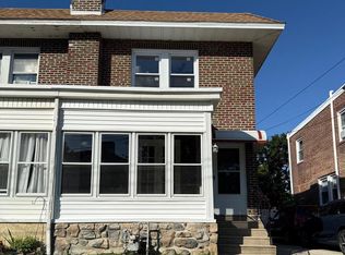 7 W Cooke Ave, Glenolden, PA 19036