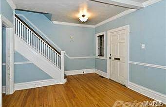 3rd image of 4930 Sutherland Ave