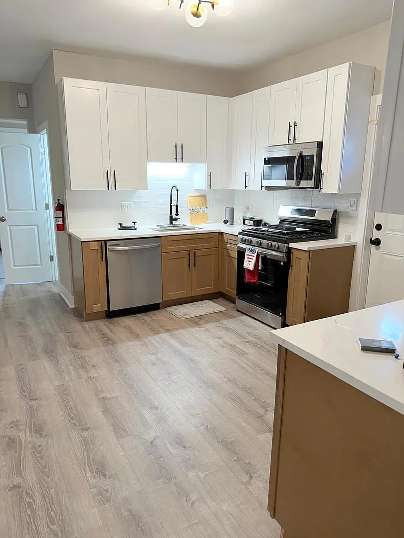 4 bed, 2.0 bath, 1246 sqft, $2,500 — Photo 3