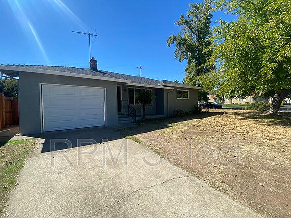 2nd image of 3000 Victoria Dr