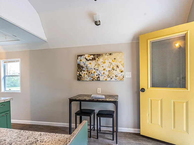 121 Forrest Dr #A — Photo 11