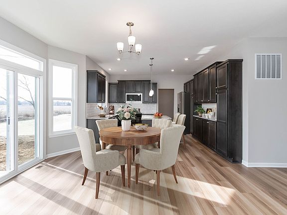3rd image of 6587 N Eagles Nest Ln