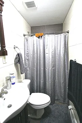 Rented by Budget Real Estate NYC Inc | media 3