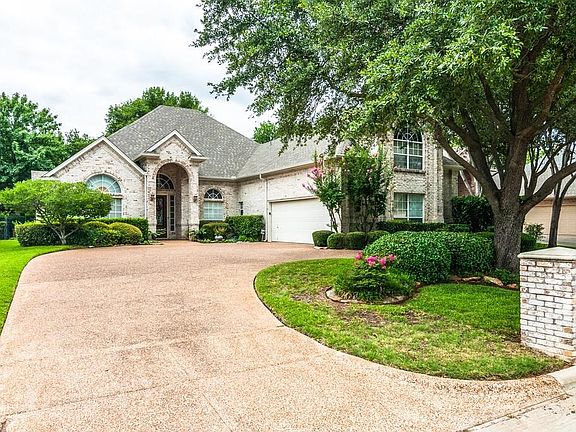 3rd image of 4717 Greenway Ct