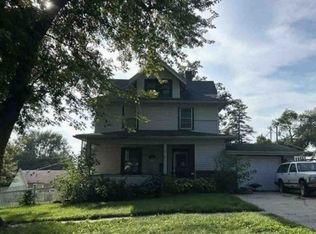 102 S Thomas Ave, Oakland, NE 68045