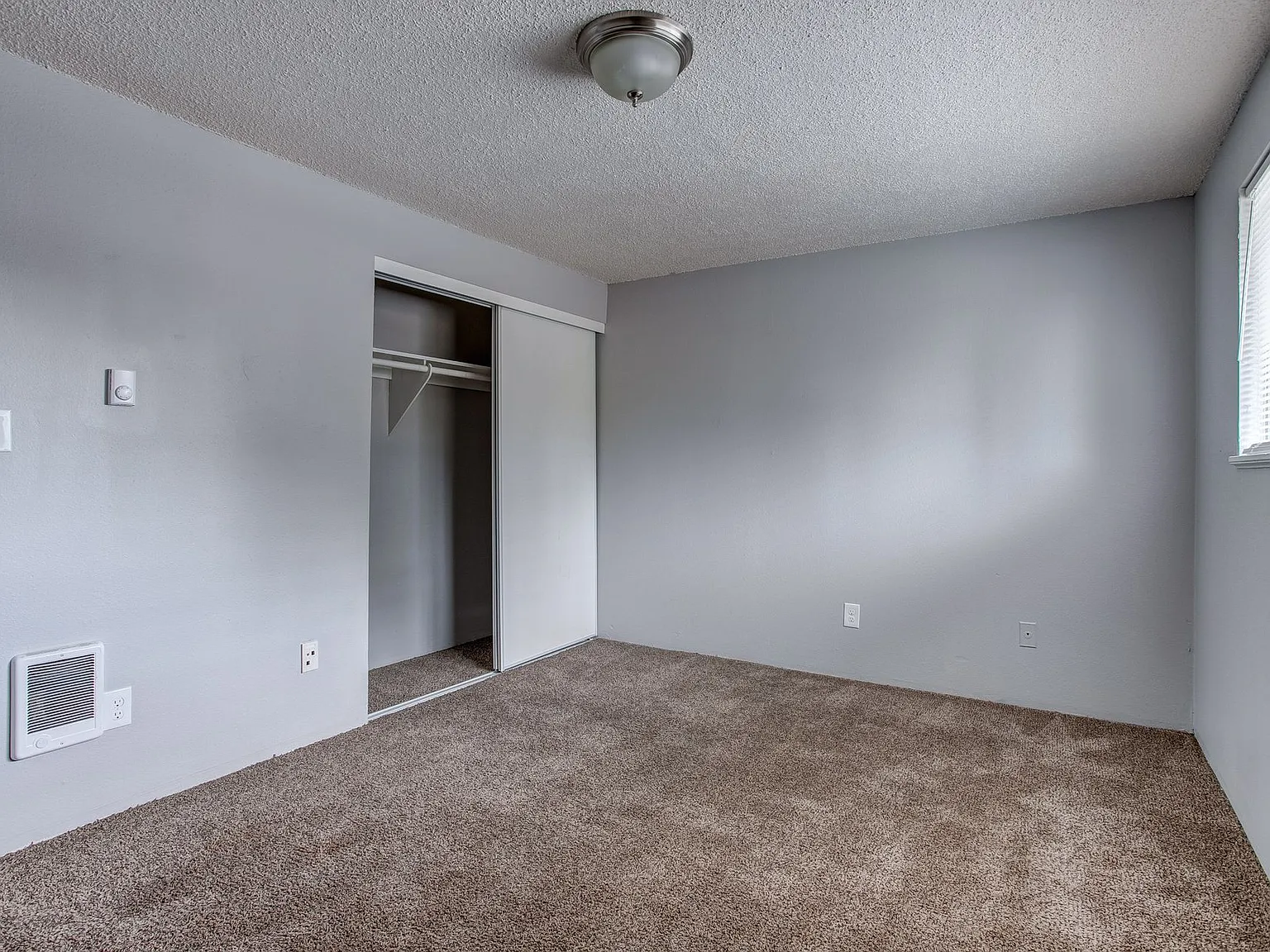 Shenandoah Gardens Apartments — Photo 2