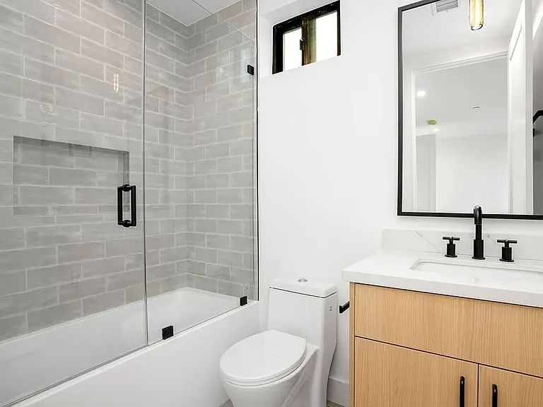 4541 Tujunga Ave — Photo 11
