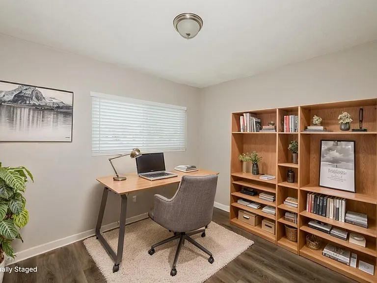 8737 W Bluefield Ave — Photo 15