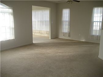 Great Room w/ Open Flr Plan & Numerous Windows