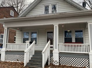 1921 S College St, Springfield, IL 62704