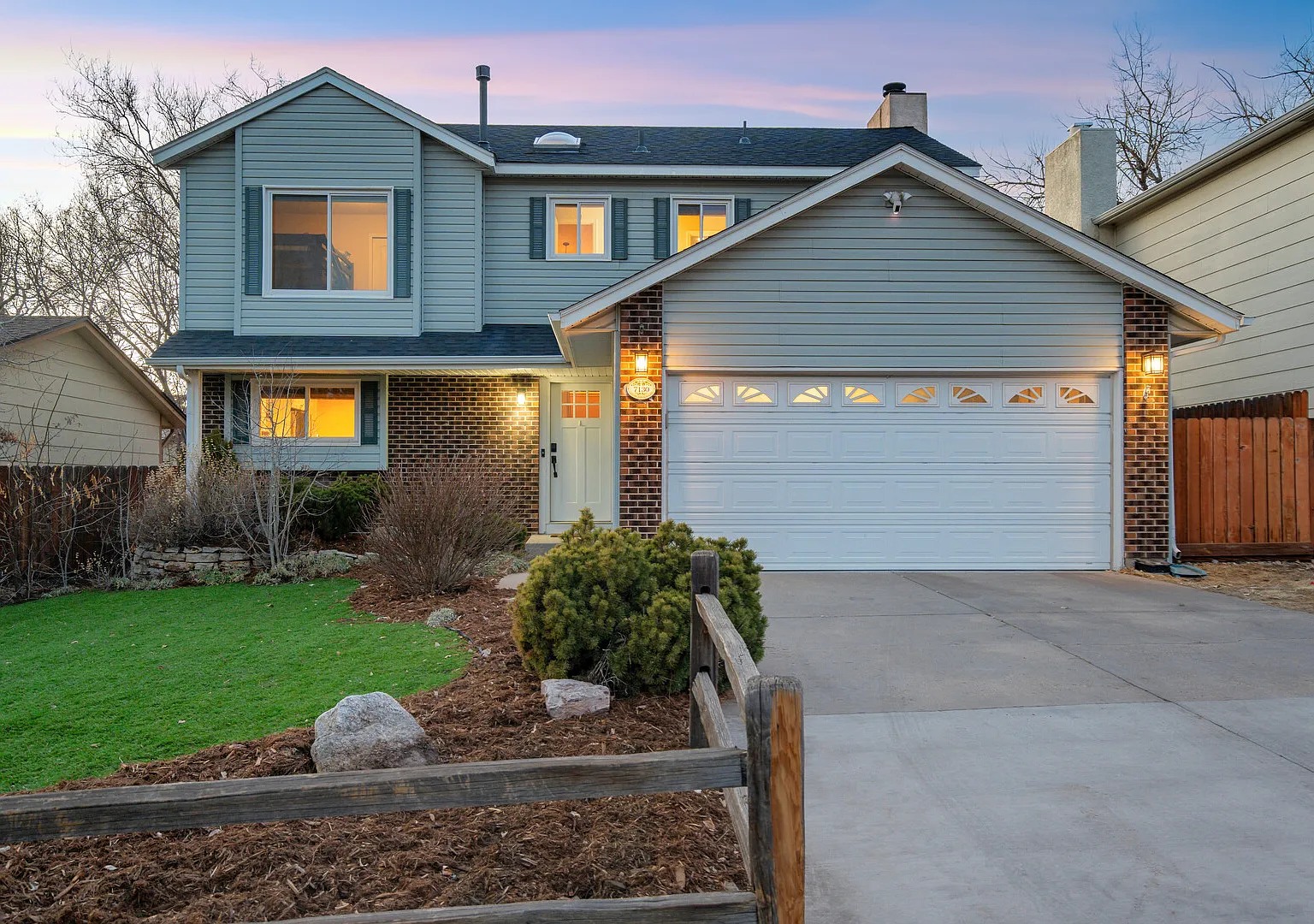 Hot Tub, Fire Pit, Bocce Ball+ - 3 bed/3 bath Oasis - Pets Welcome! — Photo 4