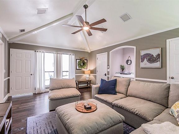 4th image of 3540 Diamondhead Dr