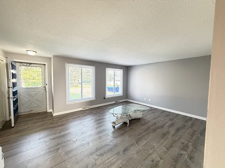 4118 Highview Pkwy — Photo 8