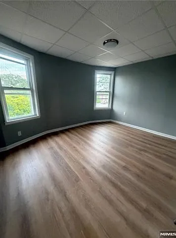50 Orient Way — Photo 10