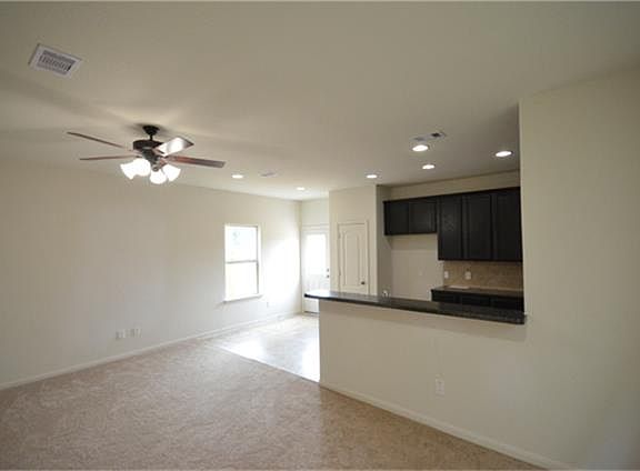 4th image of 17127 Amarose Dr