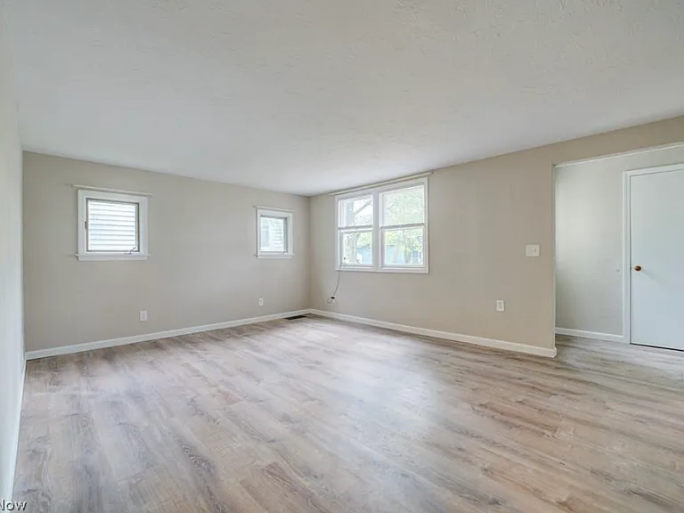 357 Erie Rd — Photo 3