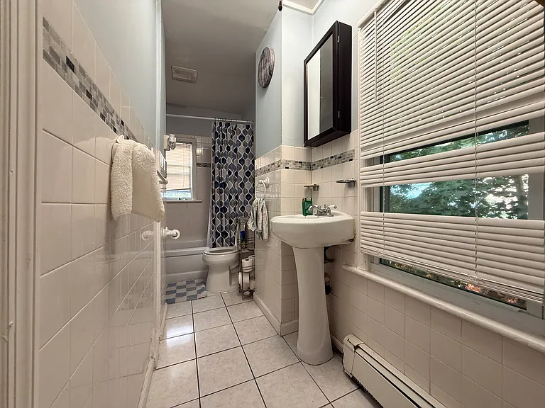 5 Fern St #2 — Photo 8
