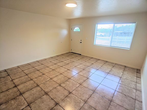 5th image of 1343 W Alameda St