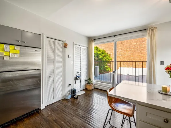 548 Jersey Avenue image 13 of 21