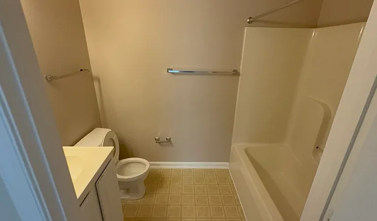 209 S Knollwood Dr #1101 — Photo 5
