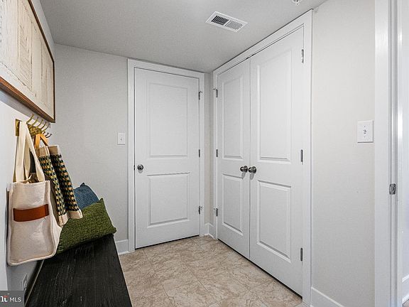 5th image of 1831 Parham Way