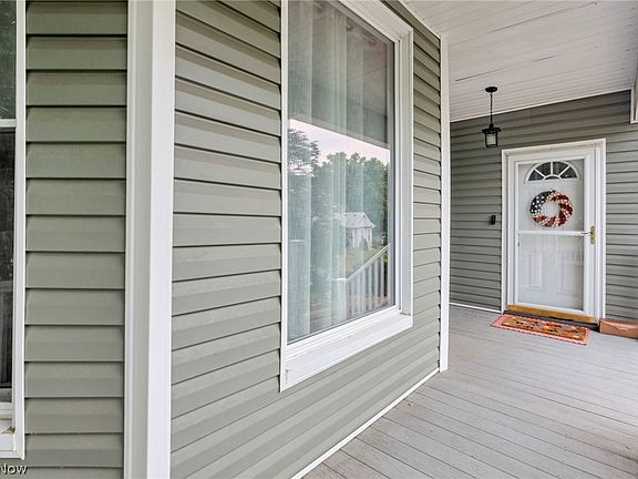 5th image of 497 Forest Ave