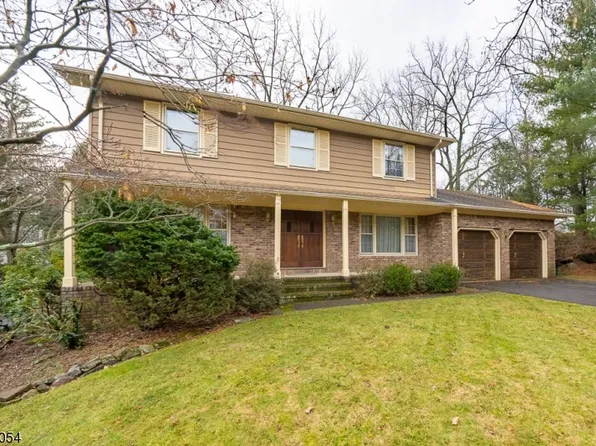 20 Whitewood Dr, Parsippany-Troy Hills Twp., NJ 07950