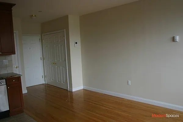 Rented by Modern Spaces | media 3