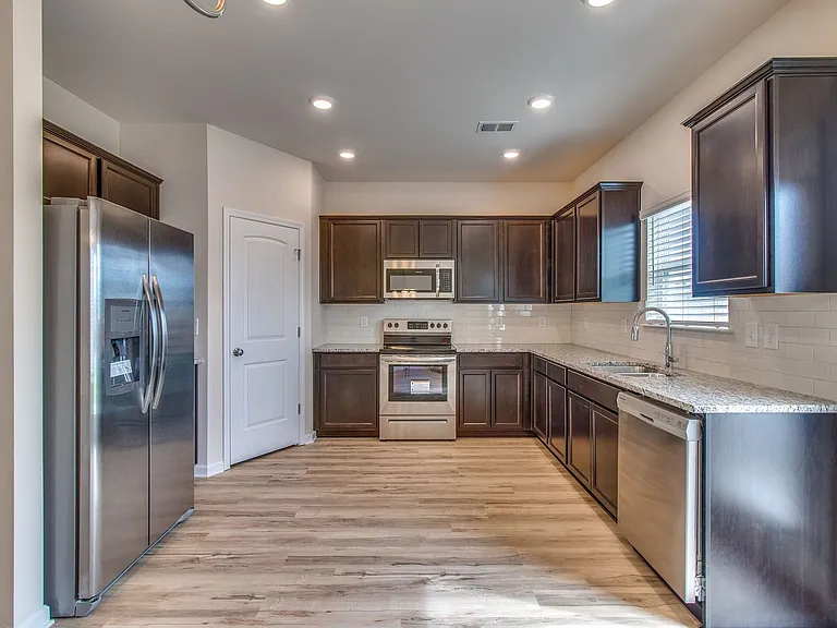 2608 Sherman Way — Photo 13