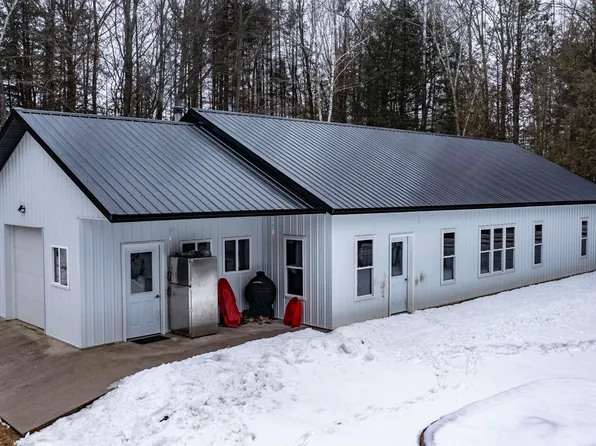 N3198 Bernitt Rd, Tigerton, WI 54486