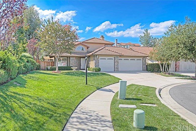 1st image of 874 Buckeye Cir